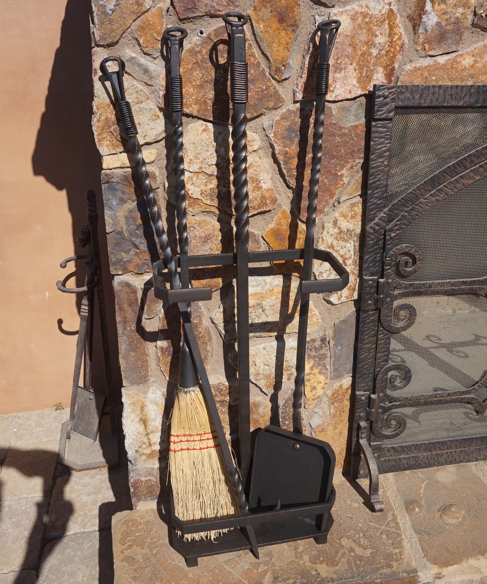 Custom Fireplace Doors, Fire Glass, Accessories Phoenix, AZ